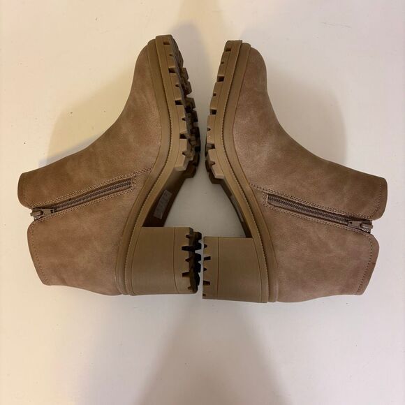 Jellypop Natania Tan Block Heeled Booties Women's 9 - Picture 5 of 8